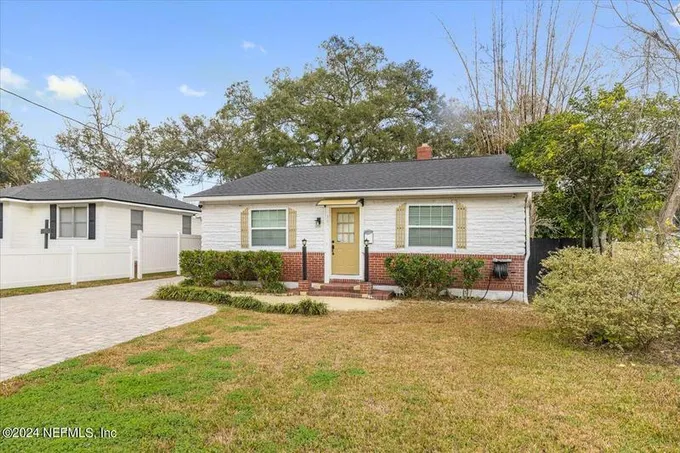 1075 Nelson Street, Jacksonville, FL 32205 for Rent