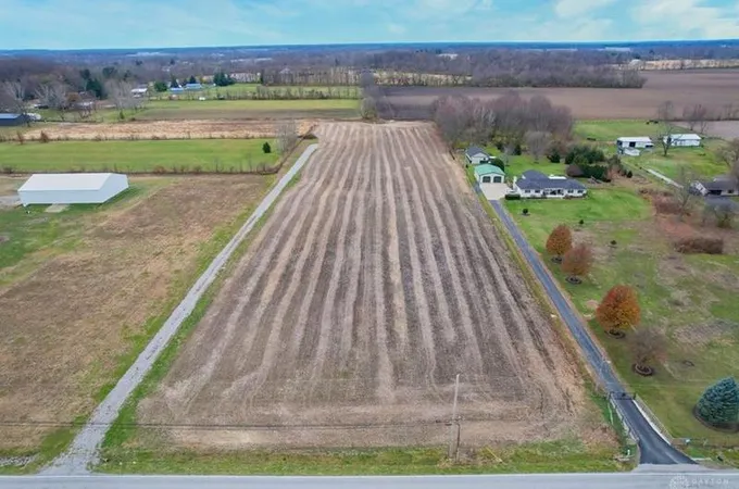 405 W Krepps Rd, Xenia, OH 45385 - MLS 900690 for Sale