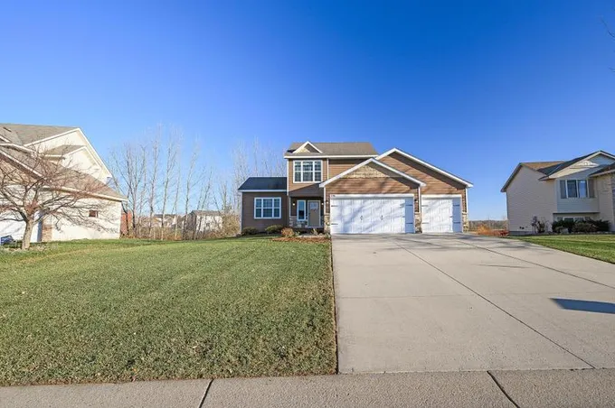290 Greenway Drive, Delano, MN 55328 for Sale