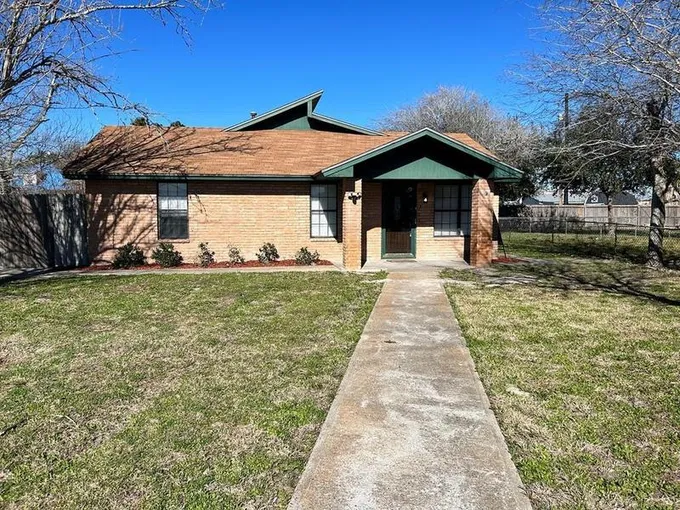 744 S Euclid, Aransas Pass, TX 78336 for Sale