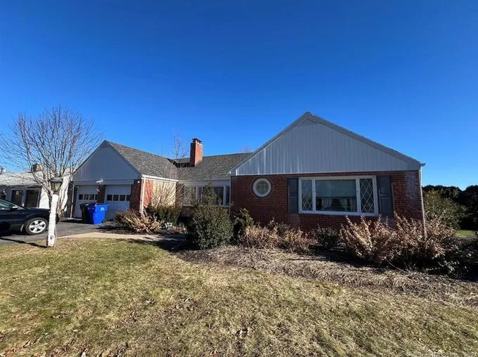 750 Ridge Rd, Wethersfield, CT 06109 - MLS 170622002 for Sale