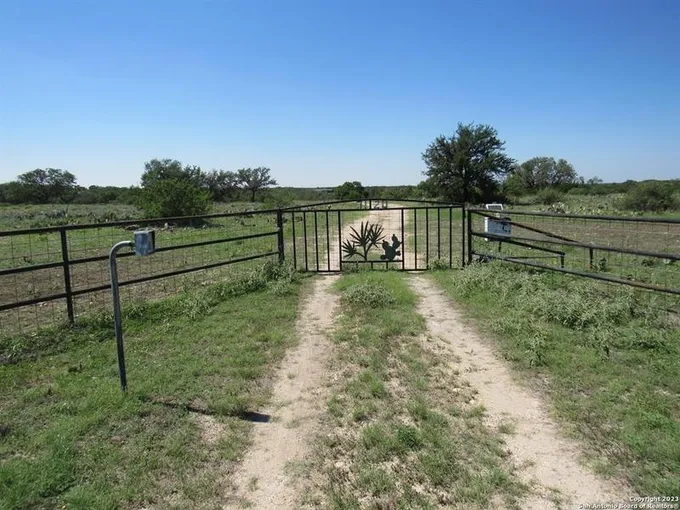 7120 KC 112, Junction, TX 76849 for Sale