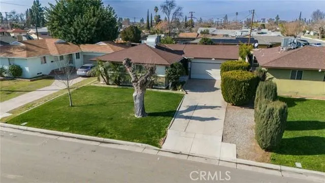 2605 S M ST, Bakersfield, CA 93304 Single Family Residence For Sale  MLS# SR24023559