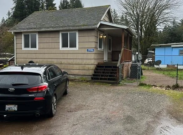 2996 Northlake Way NW - Bremerton, WA 98312 - Home For Rent