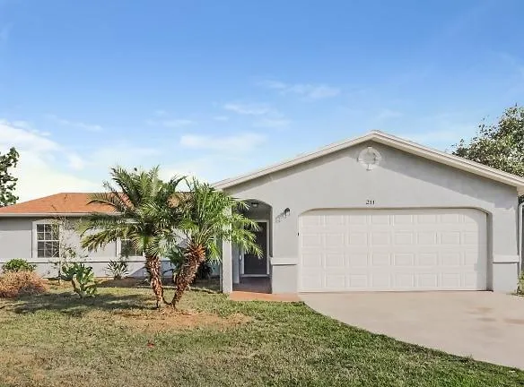 211 Cobalt Dr - Kissimmee, FL 34758 - Home For Rent