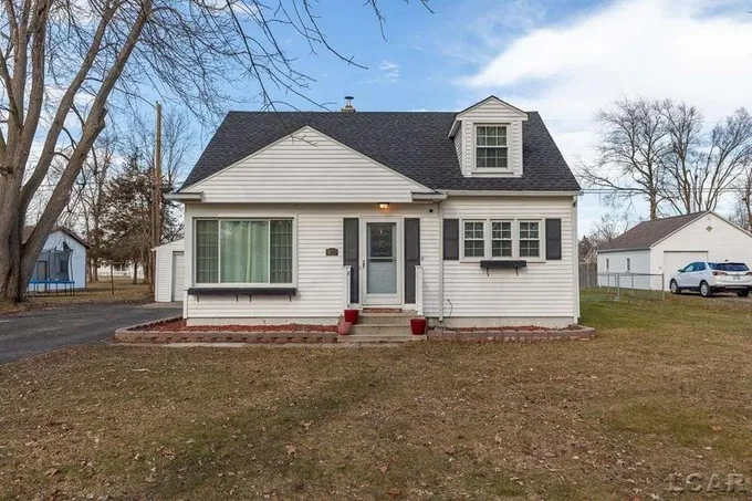 811 Murray, Tecumseh, MI 49286  623854194 for Sale