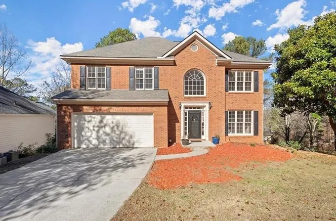 2125 Sweetbirch Trail, Lawrenceville, GA 30044 - MLS 7308238 for Sale