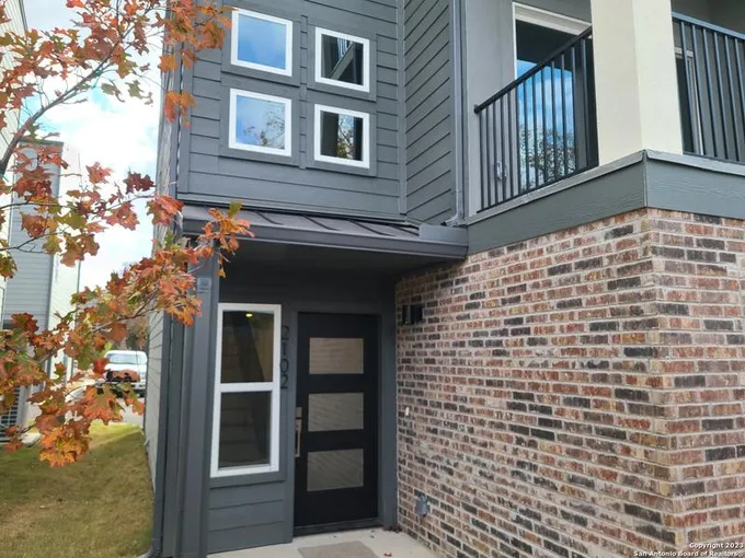 415 Ira Avenue, Unit 2102, San Antonio, TX 78209 for Rent