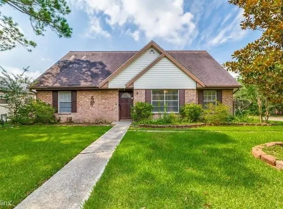 12507 Whittington Dr - Houston, TX 77077 - Home For Rent