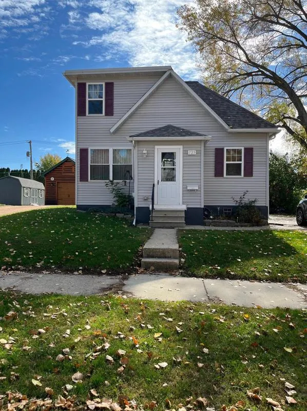 725 Water St SW, Sleepy Eye, MN 56085 - MLS 6451109 for Sale