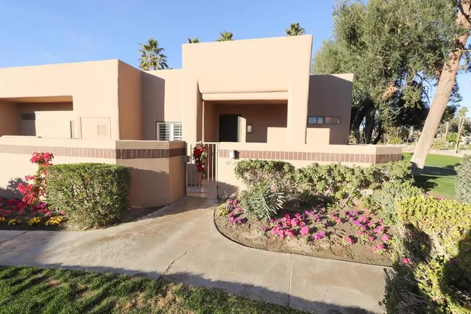 67242 West Chimayo Drive, Cathedral City, CA 92234 for Sale