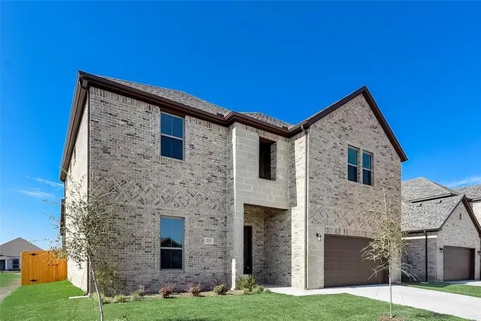 225 Cisco Trl, Forney, TX 75126 for Sale