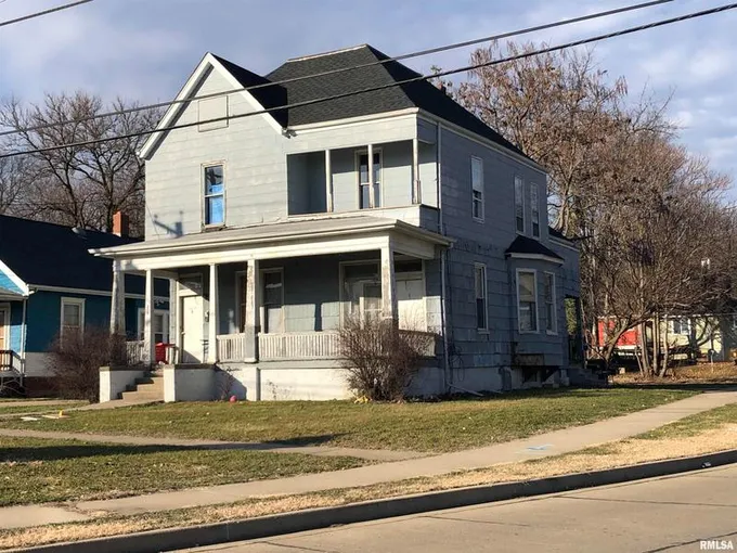 513 East Pennsylvania Avenue, Peoria, IL 61603 for Sale