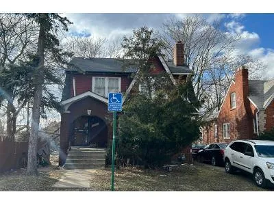 Winthrop St for Sale