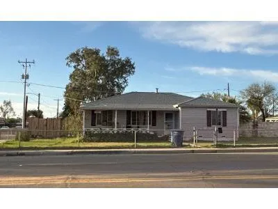 W 1st St for Sale