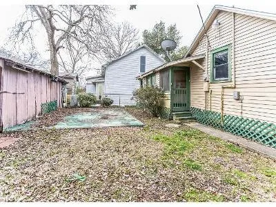 E Northern Ave for Sale