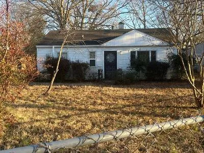 Rockford Rd for Sale