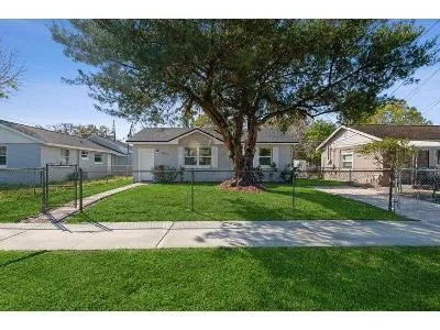 Ford St for Sale