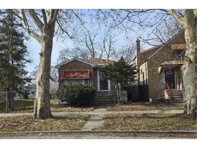 S Greenwood Ave for Sale