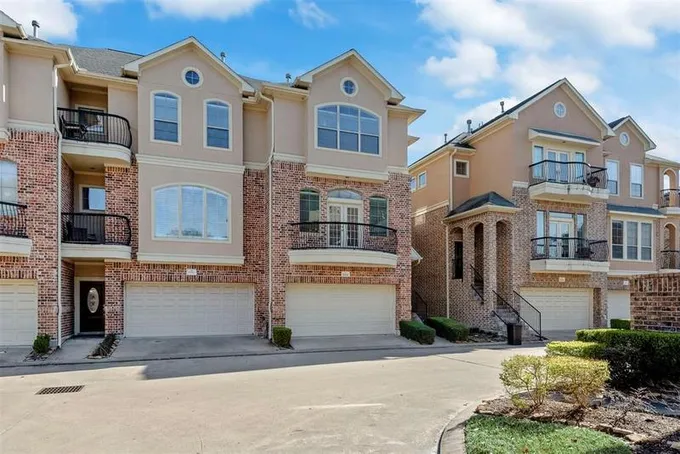 7928 Stoneyway Dr, Houston, TX 77040 for Rent