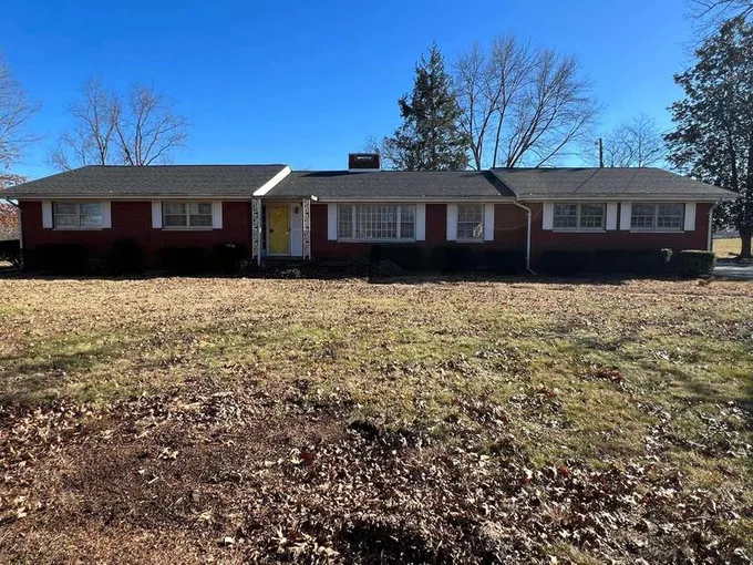 614 South Horseshoe Drive, Somerset, KY 42501  620940266 for Sale
