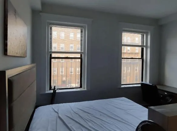 77 Park Dr unit 10E - Boston, MA 02215 - Home For Rent