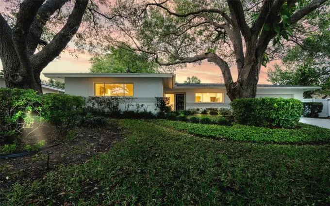 Largo, Pinellas County, FL House for sale Property ID: 418872370