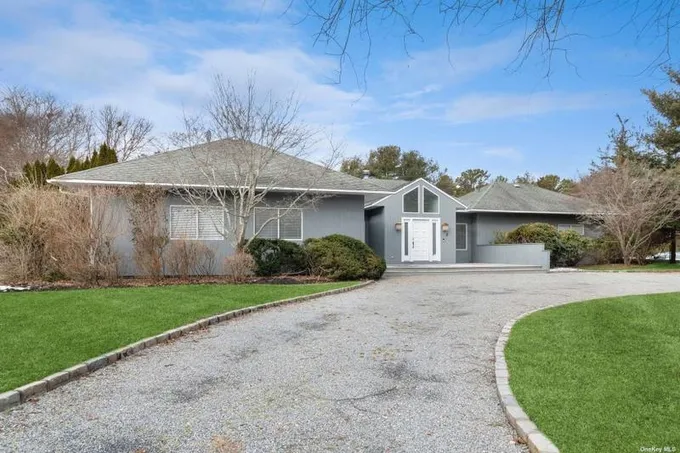 Westhampton, Suffolk County, NY House for sale Property ID: 418769525