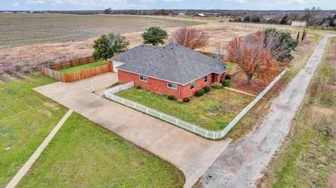 Italy, Ellis County, TX Farms and Ranches, House for sale Property ID: 418636561