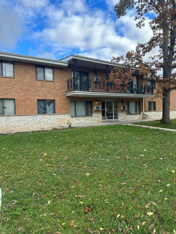 4266 North 104th Street, Milwaukee, WI 53222 for Sale