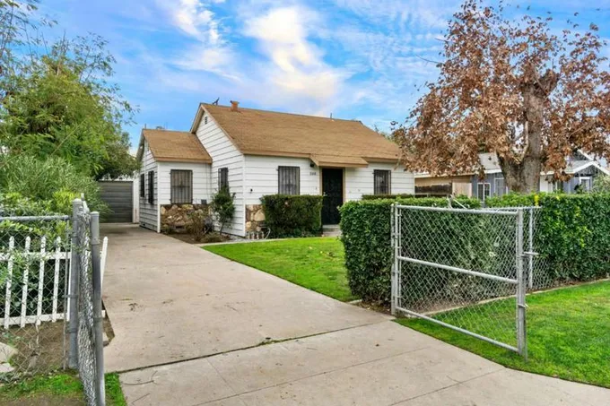 3518 E CLAY AVE, Fresno, CA 93702 Single Family Residence For Sale  MLS# 607149 for Rent