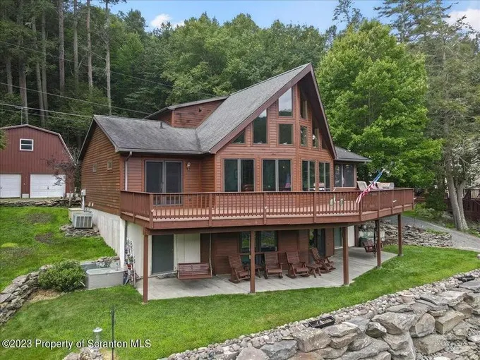 Milanville, Wayne County, PA Lakefront Property, Waterfront Property, House for sale Property ID: 418534318