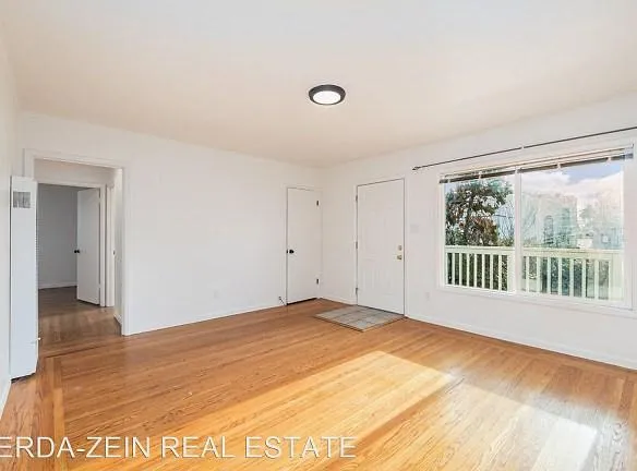 1417 Walnut St - Alameda, CA 94501 - Home For Rent