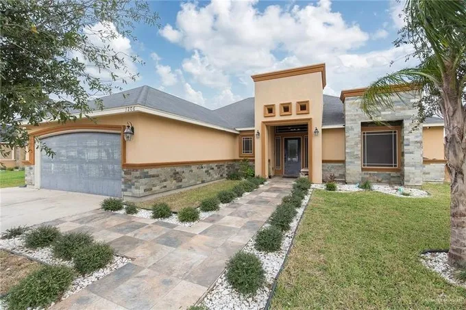 3206 Crimson Avenue, Mission, TX 78573 for Sale