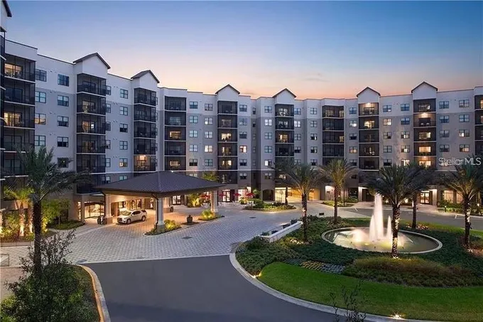 14501 Grove Resort Avenue, Unit 2339, Winter Garden, FL 34787 for Sale