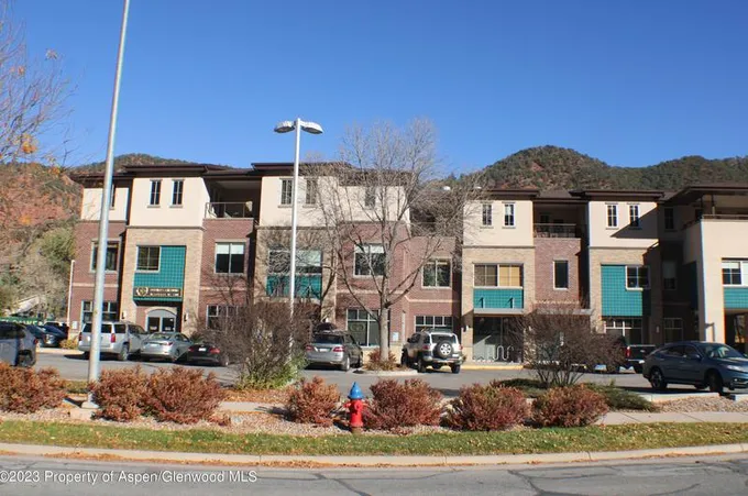 2520 S Grand Ave #104, Glenwood Springs, CO 81601 - MLS 181604 for Sale