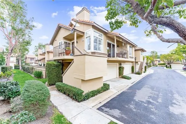 537 S Hollydale, Anaheim Hills CA 92808 for Sale