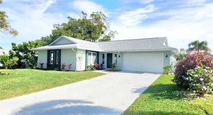 2939 Macalpin Drive West, Palm Harbor, FL 34684 for Sale