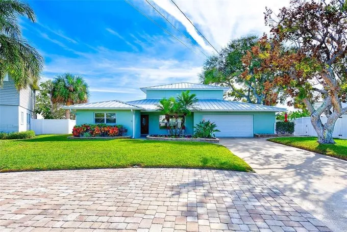 Indian Rocks Beach, Pinellas County, FL Lakefront Property, Waterfront Property, House for sale Property ID: 418714279