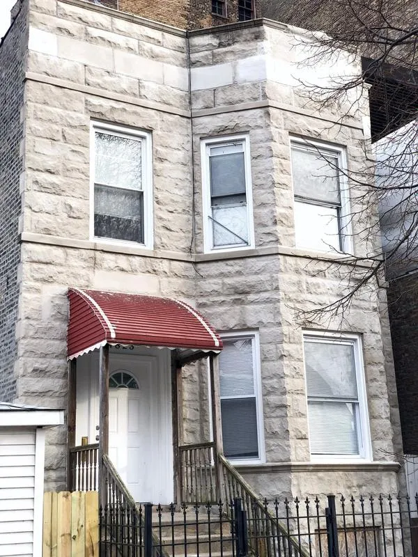 4823 North Magnolia Avenue, Chicago, IL 60640 for Sale