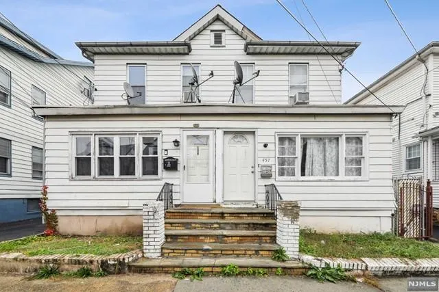 457 N 7th St, Newark, NJ 07107  MLS# 23033994 for Sale