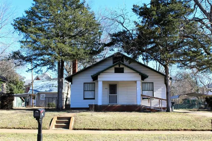416 N 5TH AVE, Durant, OK 74701 Single Family Residence For Sale  MLS# 2404610