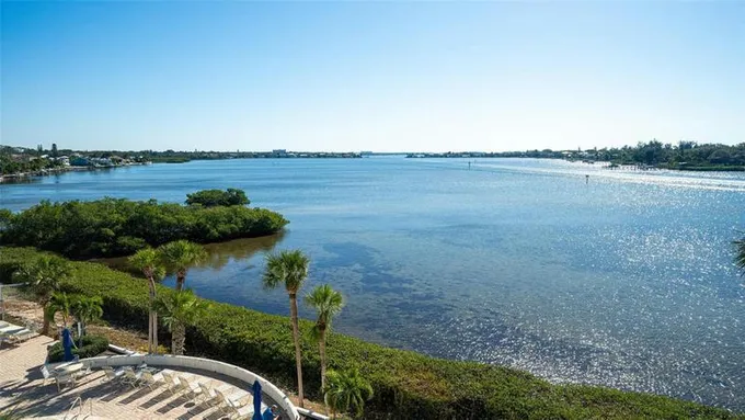 1602 STICKNEY POINT RD APT 404, SARASOTA, FL 34231 Condominium For Sale  MLS# A4592959