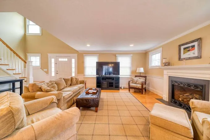 Mashpee, Barnstable County, MA House for sale Property ID: 418815900