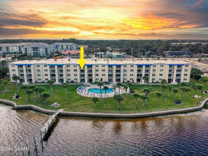 3131 South Ridgewood Avenue, Unit 3080, South Daytona, FL 32119 for Sale