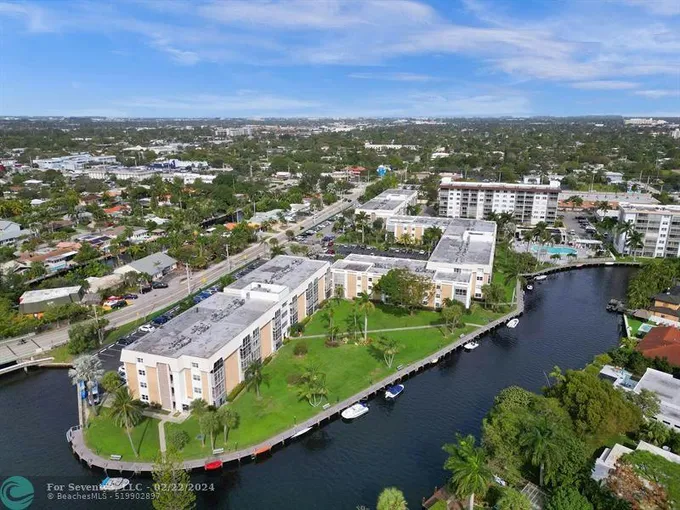 2990 NE 16TH AVE APT 304, Oakland Park, FL 33334 Condo/Townhouse For Sale  MLS# F10420482