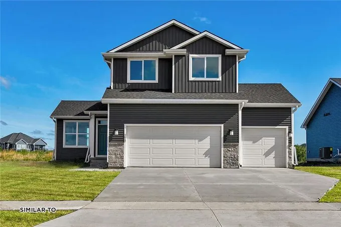 14202 NORTH VALLEY DRIVE, Urbandale, IA 50323 Single Family Residence For Sale  MLS# 688524