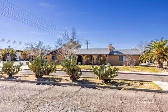 101 N Broadway, Ridgecrest, CA 93555  624636224 for Sale