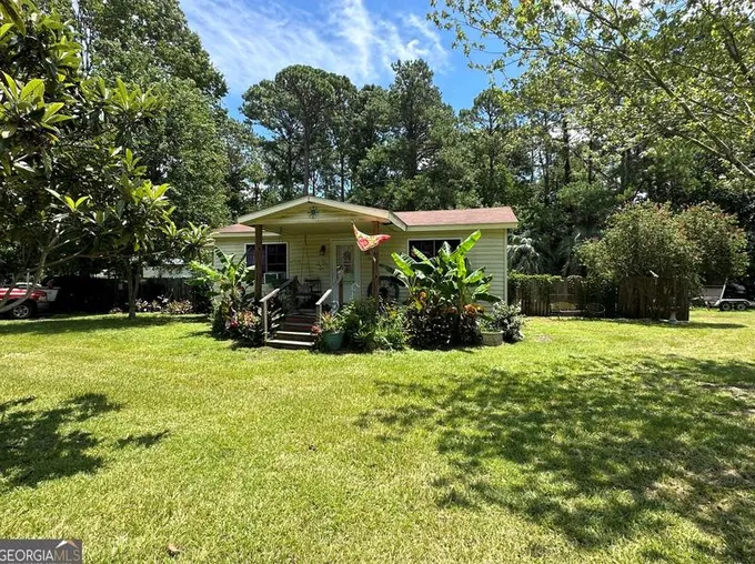 1300 Kansas St, Darien, GA 31305 - MLS 10205185 for Sale