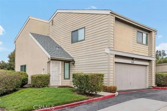 286 DURIAN ST, Vista, CA 92083 Condo/Townhouse For Sale  MLS# ND24027844